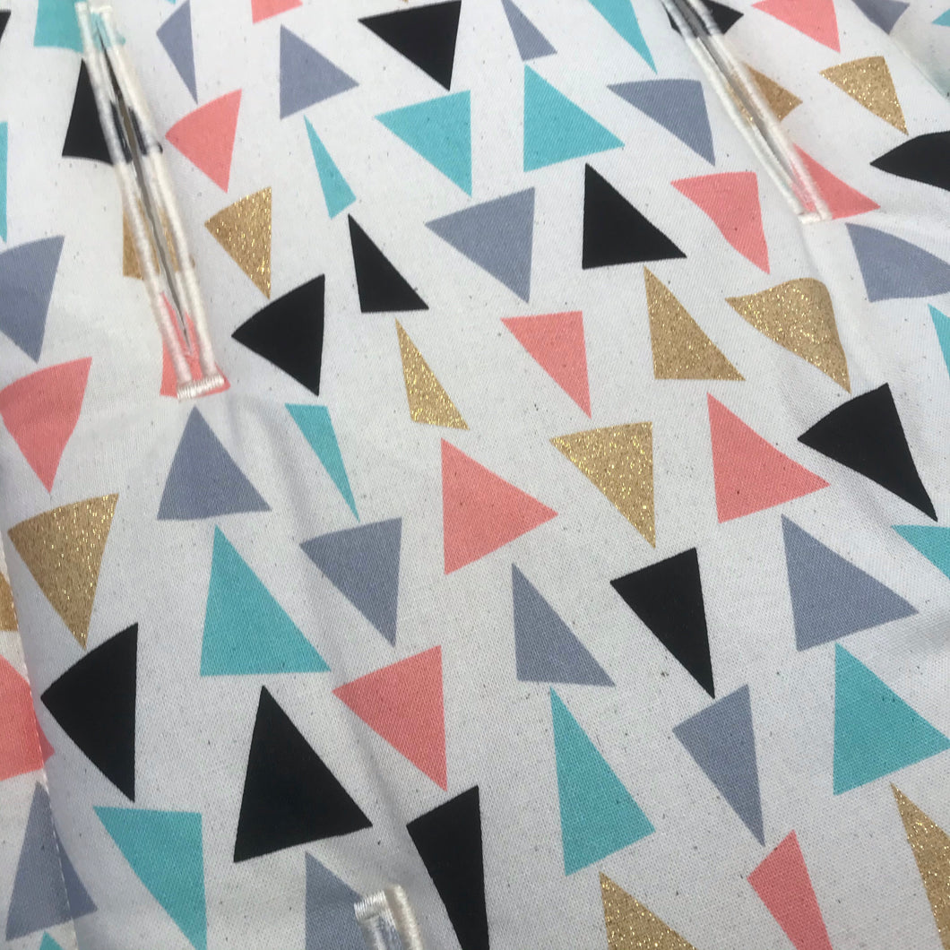 Universal Pram liner Cream/Gold Triangles