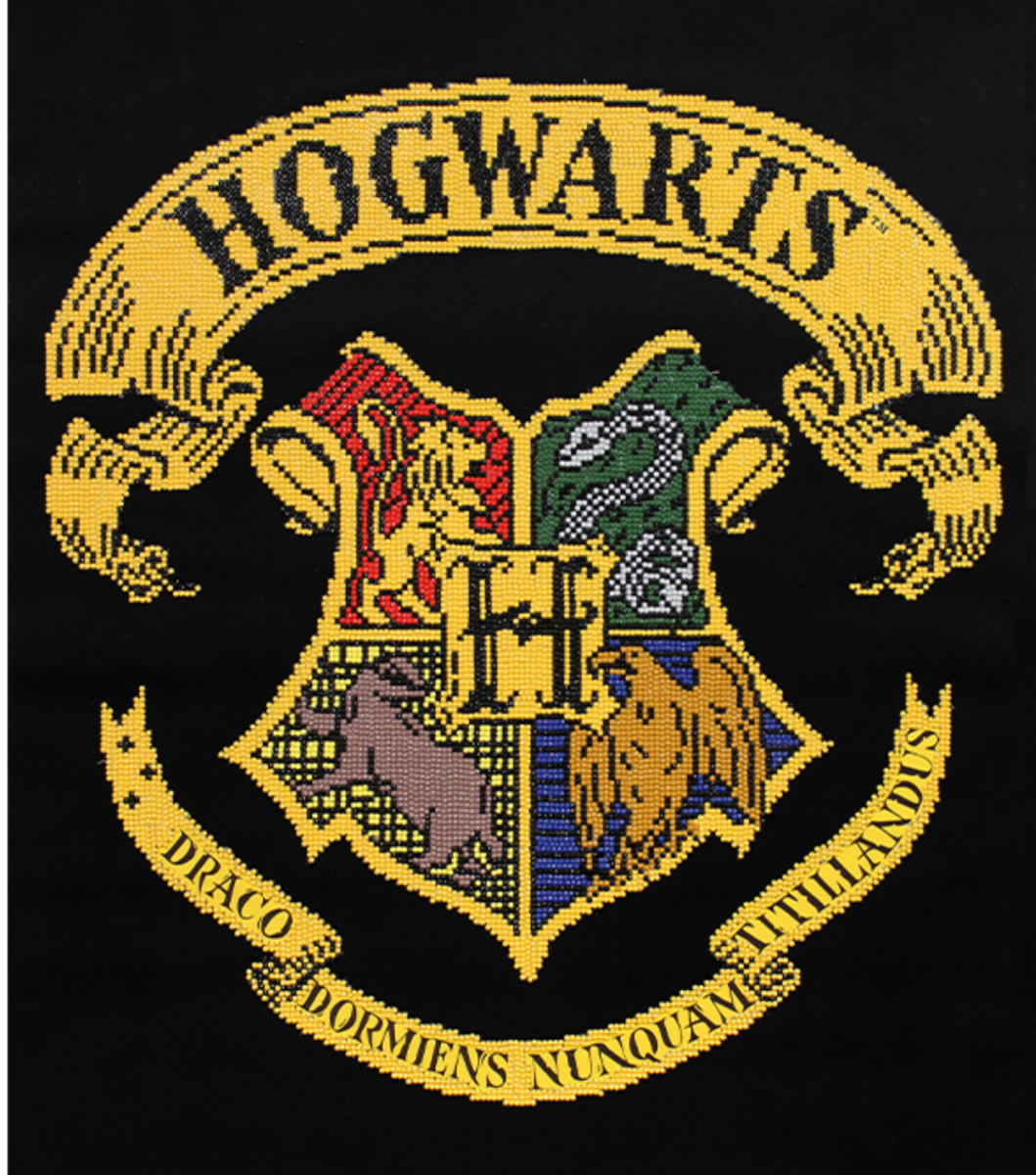 Hogwarts crest